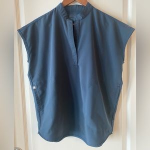 FIGS Rafaela Dark Harbour Scrub Top